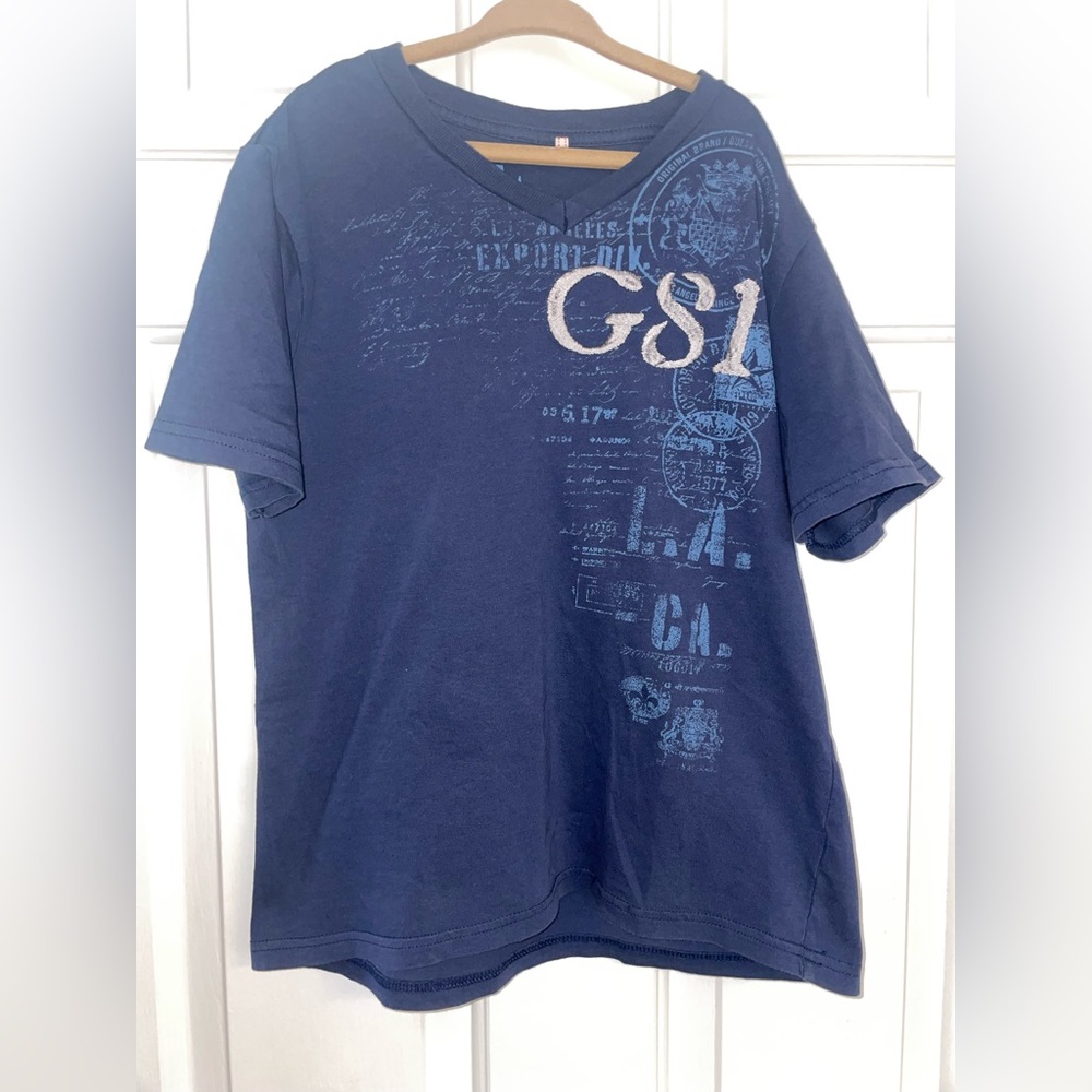 Boys V neck Guess T-Shirt